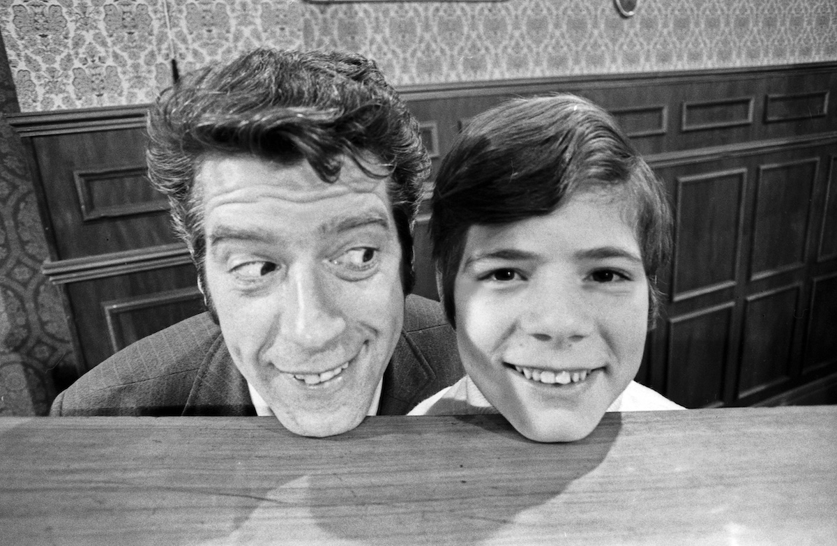 Zwei Niederlâ€°nder unter sich im deutschen Fernsehen: der Showmaster Rudi Carrell und Kinderstar Sâ€°nger Heintje in Hamburg, Deutschland Anfang 1970er Jahre. Two Dutchmen meet at German TV: presenter Rudi Carrell and child star singer Heintje at Hamburg, Germany early 1970s. Copyright: Roba/SiegfriedxPilz UnitedArchives66214029