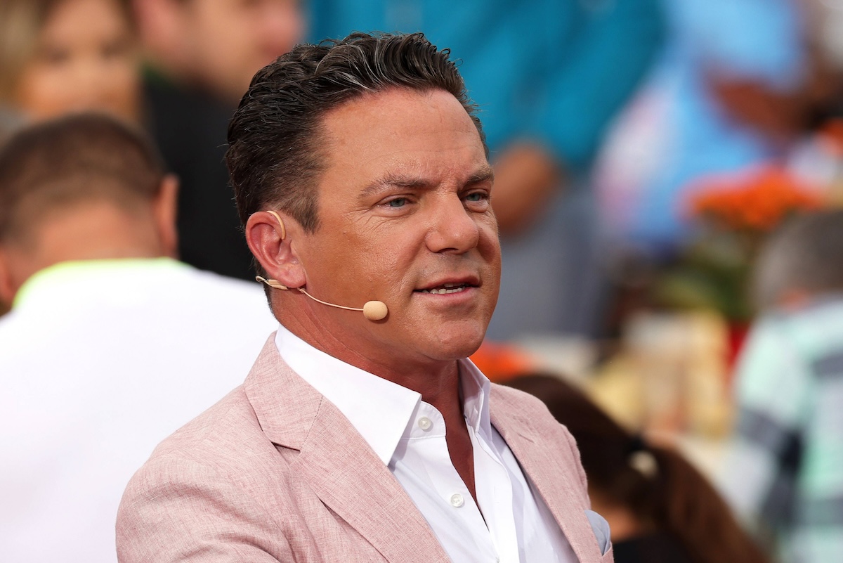 Stefan Mross - Immer wieder sonntags 2023, Folge 12 Moderator Stefan Mross anlâ€°sslich der ARD-Unterhaltungsshow Immer wieder sonntags IWS. TV-Aufzeichnung und Live-â€¹bertragung vom 27.08.2023 aus dem Wasserpark Rulantica, Rust. Baden-WÂ¸rttemberg, Deutschland. *** Stefan Mross Immer wieder sonntags 2023, episode 12 Presenter Stefan Mross on the occasion of the ARD entertainment show Immer wieder sonntags IWS TV recording and live broadcast from 27 08 2023 from the Rulantica water park, Rust Baden WÂ¸rttemberg, Germany