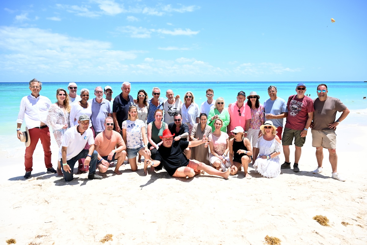 / Die Nacht des Deutschen Schlagers zugunsten der der Stiftung â€žFly and Helpâ€œ in Mexiko im Hotel Blue Esmeralda / / Playa del Carmen / April 2024 / Foto: ABR Pictures/W.Breiteneicher