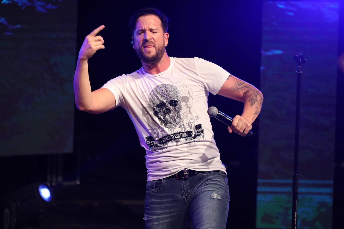 Michael Wendler - Live in Concert XXL - am 28.09.2019 in der Turbinenhalle in Oberhausen Michael Wendler steht am 28.09.2019 in der Turbinenhalle in Oberhausen auf der BÂ¸hne. *** Michael Wendler Live in Concert XXL on 28 09 2019 in the Turbinenhalle in Oberhausen Michael Wendler on stage on 28 09 2019 in the Turbinenhalle in Oberhausen xTSx