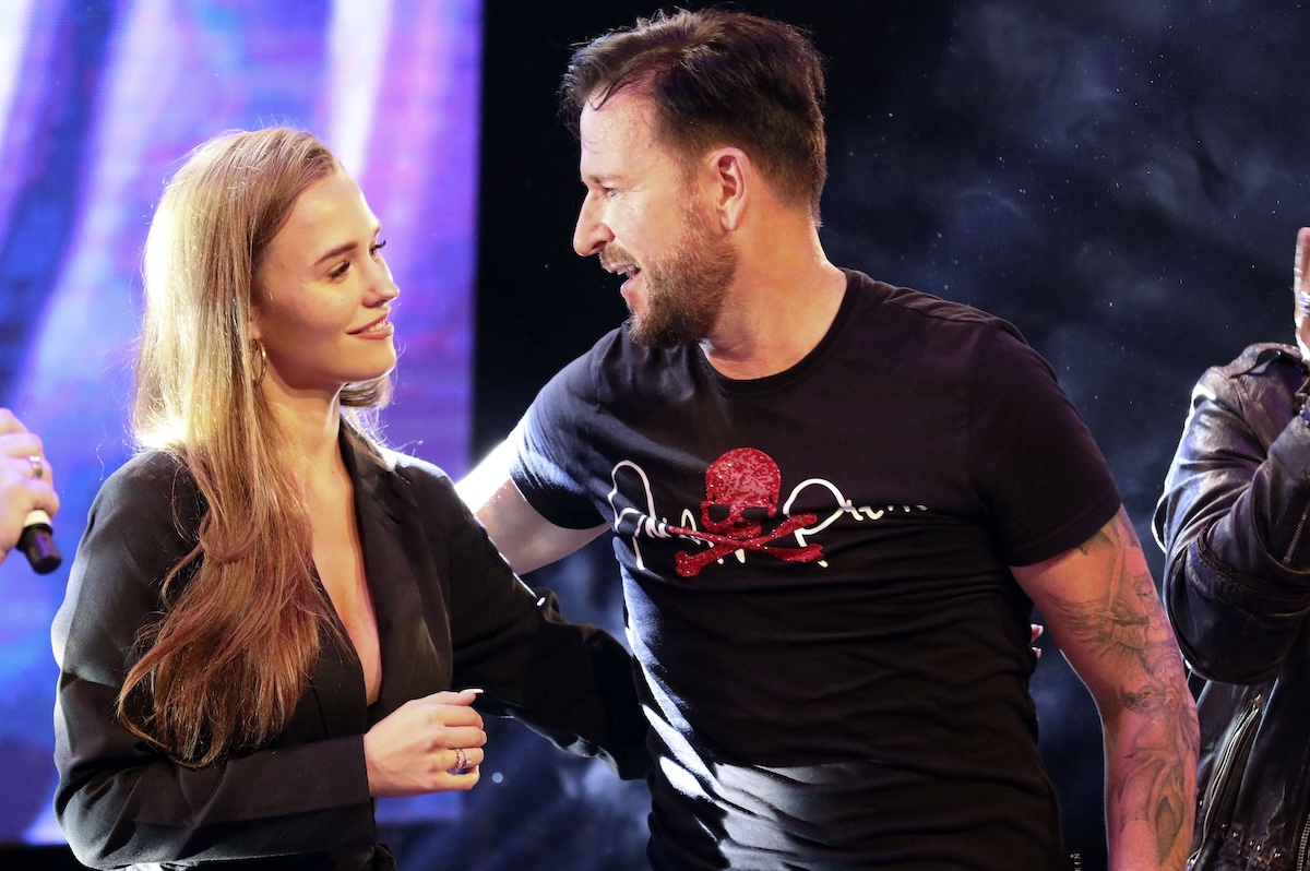 Michael Wendler mit Freundin Laura MÂ¸ller bei seiner Tour Michael Wendler in Concert XXL in der Turbinenhalle 1. Oberhausen, 28.09.2019 Michael Wendler with his girlfriend Laura MÂ¸ller on his tour Michael Wendler in Concert XXL in the Turbinenhalle 1 Oberhausen, 28 09 2019 Foto:xgbrcix/xFuturexImage