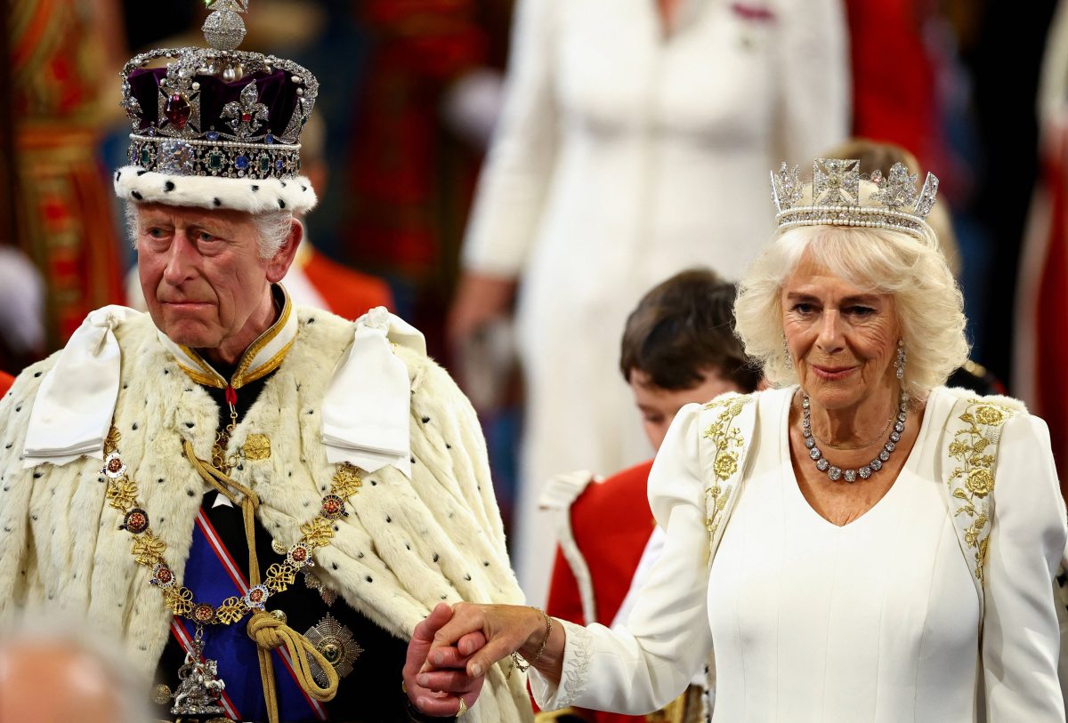 Ãœbernimmt sich KÃ¶nig Charles III.? Die Sorgen um den Monarchen wachsen, wÃ¤hrend Bedenken um seine Gesundheit immer lauter werden...